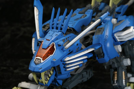 RZ-028 �u���[�h���C�K�[ �]�C�h 1/72 �R�g�u�L�� HMM �A�b�v�P